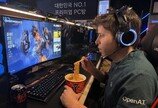 “실제 사진인가”…정체불명 이미지 AI ‘덕테이프’ 등장