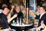 4박5일 K-푸드 로드 찍은 젠슨 황…글로벌 흥행 기대감 확산