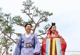 사찰에서 올린 전통혼례… MZ세대 ‘나만의 결혼식’ [청계천 옆 사진관]