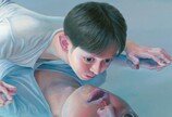 유리구슬처럼 반짝이는 눈동자…히노 코레히코 ‘Specular’