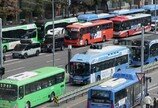 고유가에 버스·지하철 북적…정부 “출퇴근 시간 배차 늘린다”