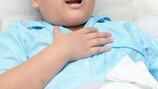 껌 씹던 12세, 가슴통증에 병원행…‘고카페인’ 때문이었다
