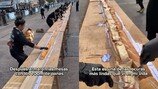 “배고파 못참겠다” 아수라장…세계 최장 샌드위치 도전 실패