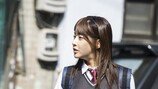 ‘신이 내린 몸매’ 강소라, 교복패션까지…대박