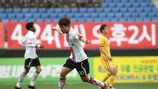 박주영 선제골·PK유도…서울, 4년만에 K리그 선두