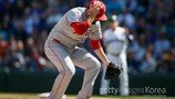 ‘타구 강타’ LAA 슈메이커, 하루 만에 퇴원… 상태 양호한 듯