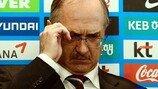 슈틸리케 “감독 교체, 얻을 것은 뭔가?”