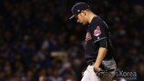 [WS 5] CLE 바우어, 2G 연속 5이닝 실패… 4이닝 3실점