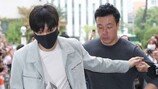 이민호, 사회복무요원 첫 출근…특급 경호 ‘편하겠네?’