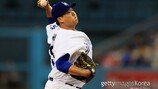 ‘파이브 피치도 OK’ 변화구 자신감 되찾은 류현진의 반전