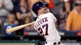 HOU 알투베, 시범경기 첫 홈런… ‘MVP 2연패’ 시동