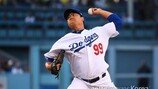 [NLDS 1] 류현진, 6이닝 무실점 행진… ‘역시 빅게임 피쳐’