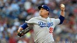 ‘4실점’ 류현진, 사이영상 이상 無… ERA 2위와 차 0.77