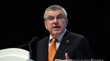 ‘한 발 물러난’ IOC, 도쿄올림픽 연기 가능성 언급… 4주 후 결정