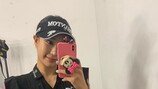 미녀 골퍼 유현주, 과감한 포즈로 파격 노출