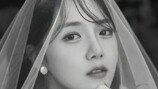 17년 연인과 결혼하는 강은비…웨딩화보 과감하네