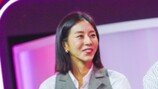 유이, 허벅지만한 男 팔뚝에 함박웃음 “매달리고파” 