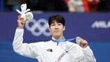 ‘3연속 올림픽 메달’ 황대헌, 쇼트트랙 남자 1500m 은메달 획득