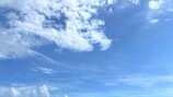 김옥빈 발리서 포착, 결혼해도 미모 여전해