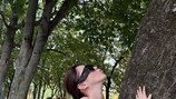 한소희, 파리서 과감 비키니…뒤태에 타투까지 치명적