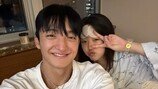 지예은♥바타 커플 사진 쏟아졌다…꿀 떨어져 