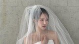 브브걸 민영, 웨딩 화보 깜짝 공개…면사포 쓴 순백의 여신