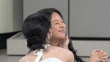 비비·김나경 자매끼리 방송 중 볼뽀뽀…현장 경악 (냉부)