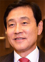 Chairman Kim Jeong-tae leads Hana Finance for one more year