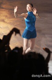 [SD포토]‘피겨퀸’ 김연아, 내일 또 만나요!