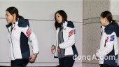 [동아포토]소치 출국 기자회견 갖는 피겨 국가대표 김해진-김연아-박소연
