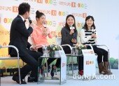 [동아포토]김연아-김해진-박소연 ‘동생들이 잘해줬으면~’