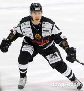 [동아포토]‘포효’하는 김연아의 남자 김원중