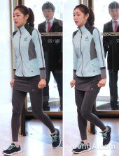 [동아포토]김연아 ‘아이스링크도 아닌데 엄청 춥네~’