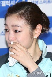 [동아포토]김연아 ‘눈물이 주룩주룩’