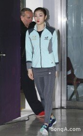 [동아포토]김연아 ‘선수생활 마친 여왕의 표정’