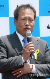 [동아포토]박지성 부친 “아들 향한 많은 관심과 사랑 감사합니다”