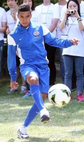 [동아포토]자카리아 바칼리 ‘꼭 성공할테다!’