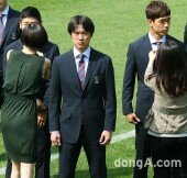 [동아포토]꽃단장중인 국가대표팀