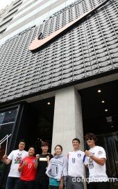 [동아포토]스포츠 레전드와 함께 한 나이키 강남 플래그십 스토어 오픈
