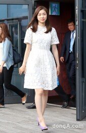 [동아포토]김연아 ‘시스루도 청순하게~’