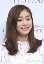 [동아포토]김연아 ‘성숙미가 물씬 느껴지는 미소~’