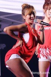 [동아포토]씨스타 효린 ‘영동대로 뜨겁게 달군 뒤태’