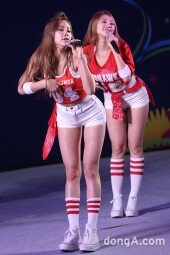 [대한민국 벨기에 포토]베스티 ‘차원이 다른 섹시응원’