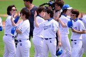 [포토] LG컵 2014 국제여자야구대회, 한국A팀 대 대만 12-0 콜드승 ‘대박!’