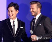 [동아포토]이서진-데이비드 베컴, 훈남의 미소