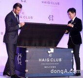 [동아포토]데이비드 베컴-이서진, 싱글 그레인 위스키 개봉박두