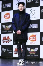 [동아포토]2AM 조권 ‘나도 철권 마니아!’