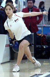 [동아포토]신수지 ‘프로볼러 D-1’