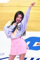 [동아포토]레드벨벳 아이린 ‘녹아버리기 전에~’