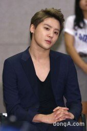 [동아포토]김준수 ‘아시아의 별이 떴다’